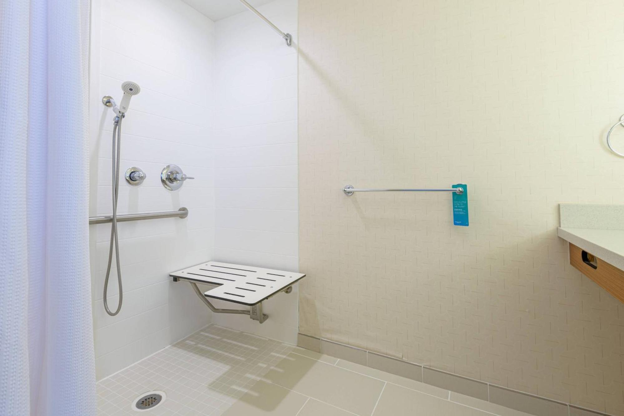 Springhill Suites By Marriott Raleigh קרי מראה חיצוני תמונה