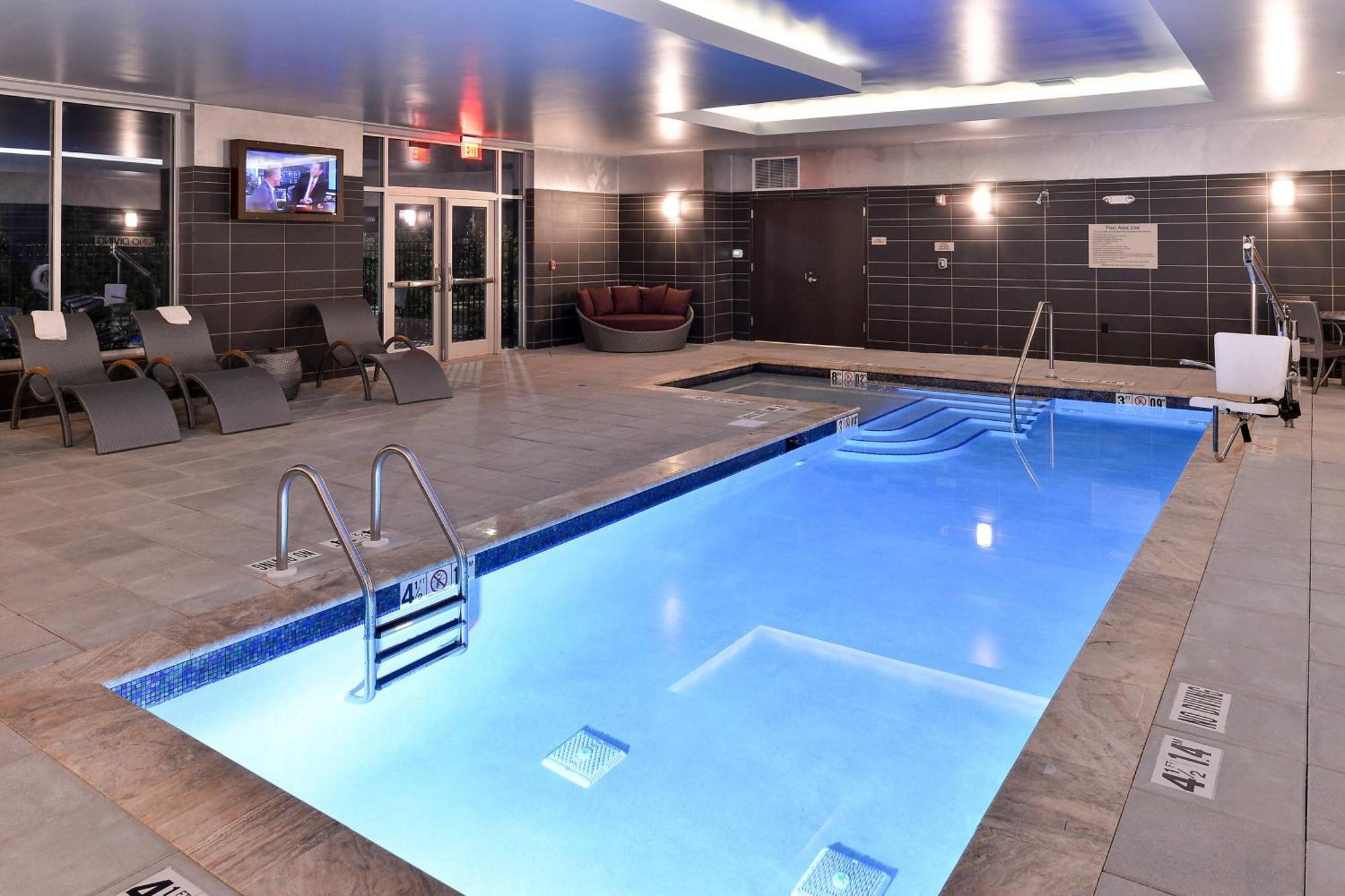 Springhill Suites By Marriott Raleigh קרי מראה חיצוני תמונה