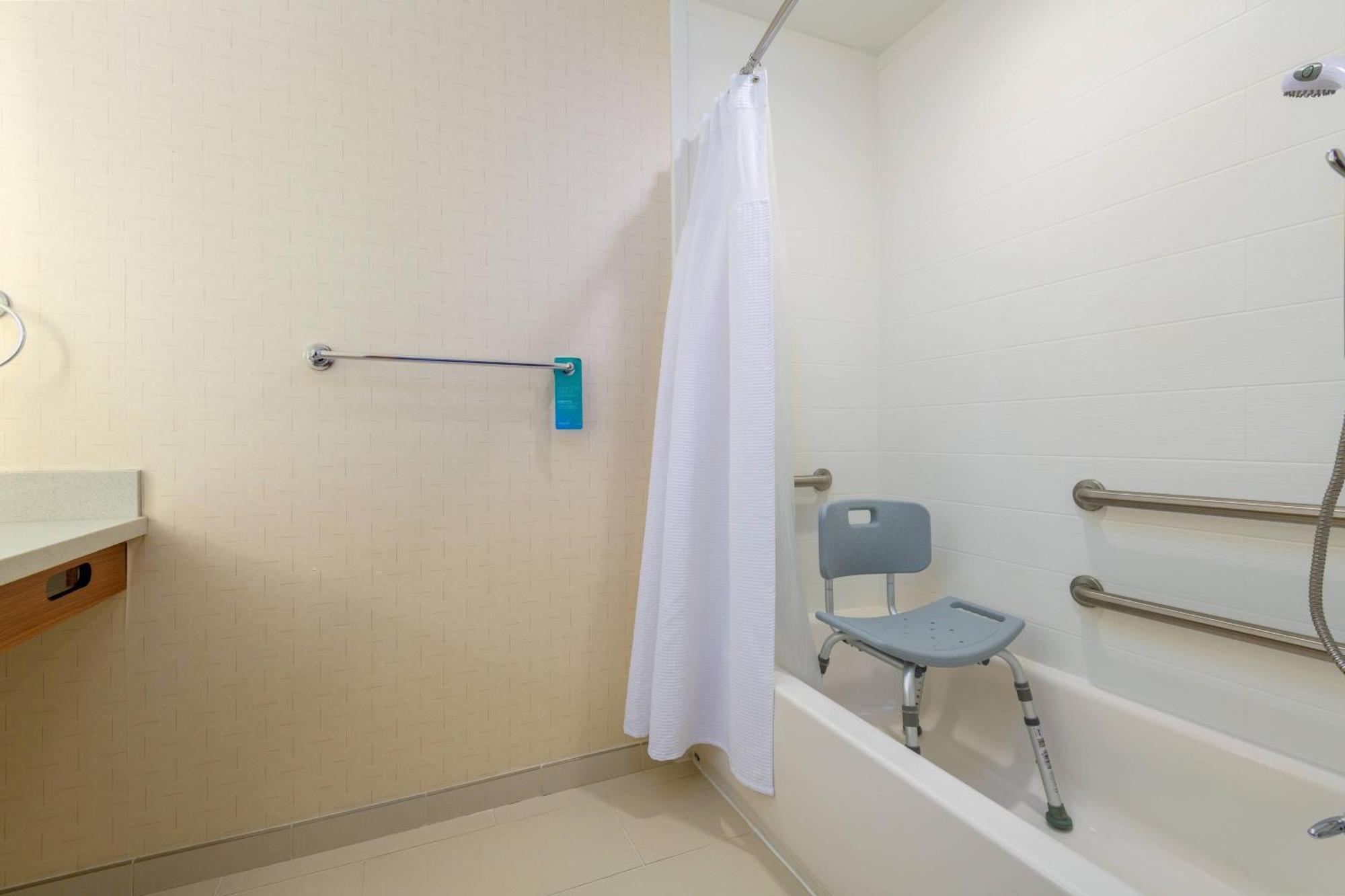 Springhill Suites By Marriott Raleigh קרי מראה חיצוני תמונה